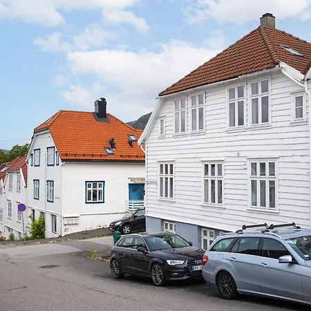 Daire Authentic Charm In Famous Neighborhood Bergen